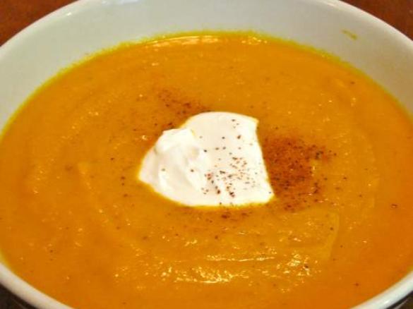 Carrot Apple and Ginger Soup