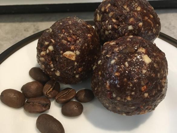 Raw Choc Coffee Protein Bliss Ball