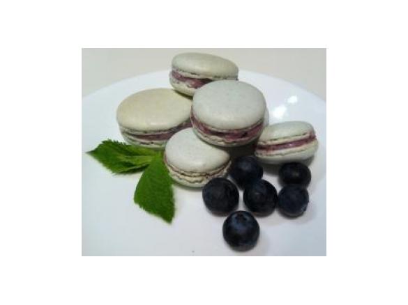 Blueberry Macarons