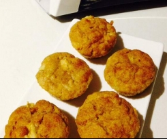 Gluten free apple and cinnamon muffins