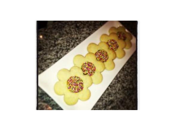 Happy Flower Cookies