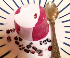 Raw Dragon fruit cashew cheesecake 