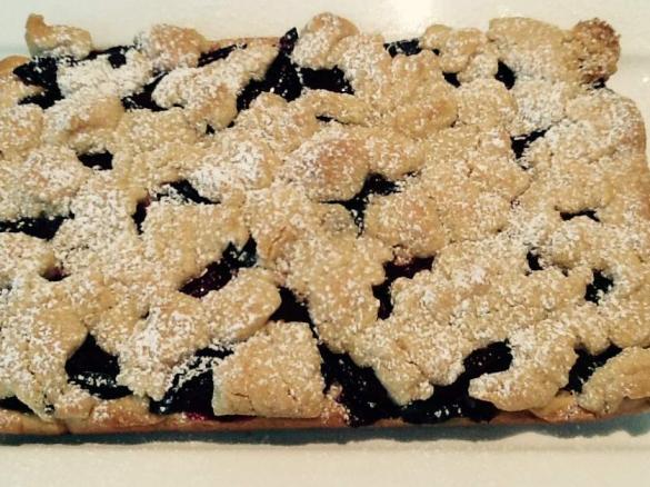 Heidi's Plum Cake (Pflaumenkuchen)