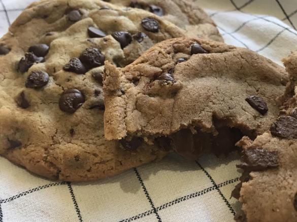 Nutella Stuffed Choc Chip Cookies