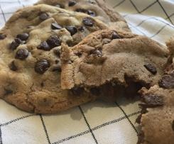 Nutella Stuffed Choc Chip Cookies