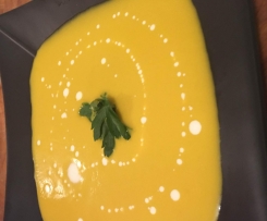 Creamy Carrot Soup with Blue Vein Cheese