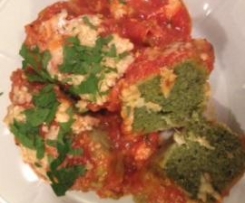 Spinach Gnocchi with Tomato Sauce