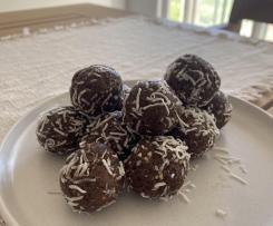Choc Coconut Protein Balls