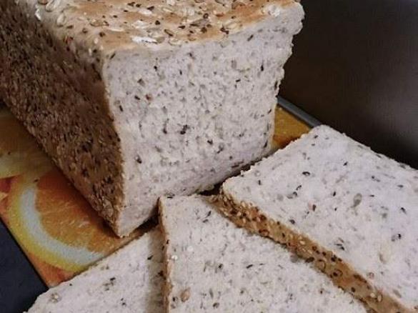 Jumbo White Multigrain Bread Loaf - Thermomumma