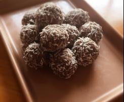 Blueberry and Almond Protein Balls