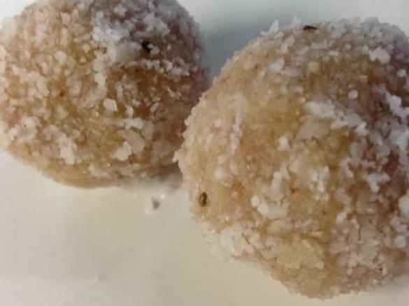 Alison's Coconut Heaven AmazeBalls