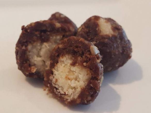 Peppermint Bliss Balls