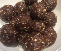Chocolate Peanut Butter Bliss Balls