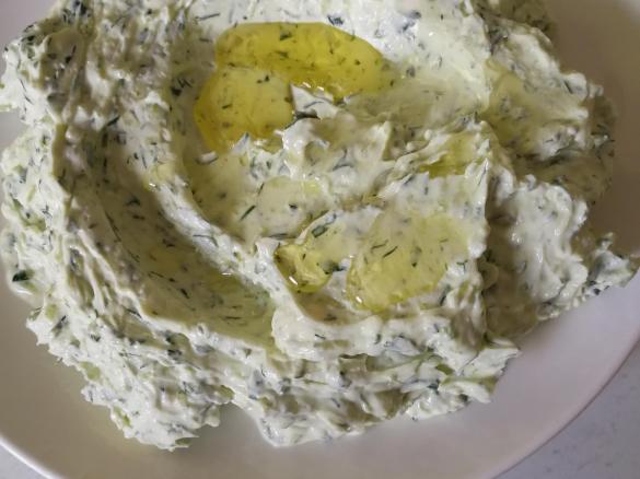 Turkish haydari (thick yoghurt dip)