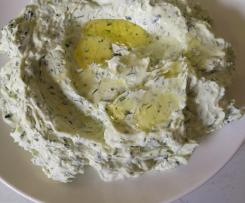 Turkish haydari (thick yoghurt dip)