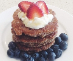 BREAKFAST BANANA OATCAKES or PANCAKES  No Sugar, High Protein