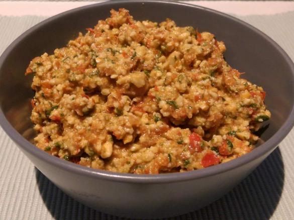 Fiery Tomato, Chilli, Cashew, Spinach & Capsicum Dip