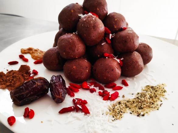 Wholesome Choco Fix Balls