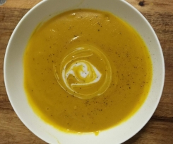 Paleo Pumpkin Soup