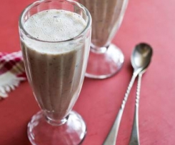 On the go muesli breakfast shake