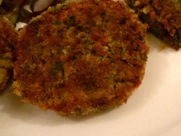 Crumbed lentil and chickpea patties