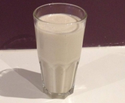 Vegan Vanilla Milkshake Smoothie