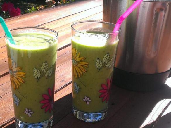 Orange Green Smoothie