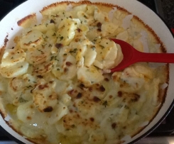 Creamy potato bake
