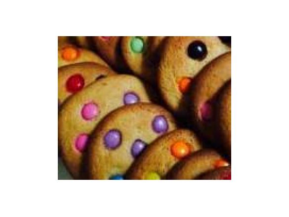 Giant Smartie cookies (almost sugar free)