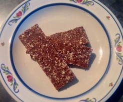 No Bake Paleo Cashew, Coconut & Vanilla Bars