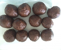 Raw Brownie Bites