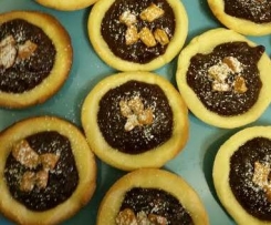 Fruit mince and dark chocolate tarts
