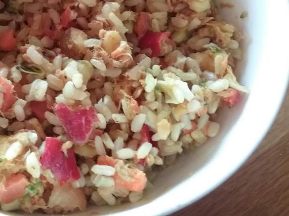 Tuna & Brown Rice Salad with Sweet Curry Dressing