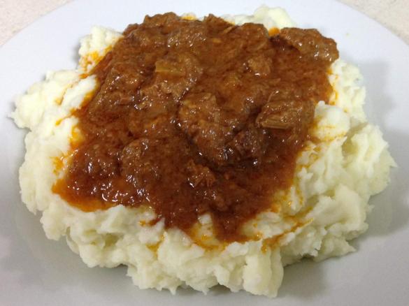 BRAISED STEAK & ONION