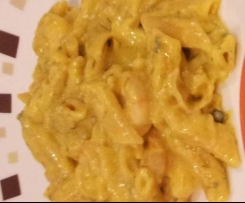 One pot creamy garlic prawn pasta