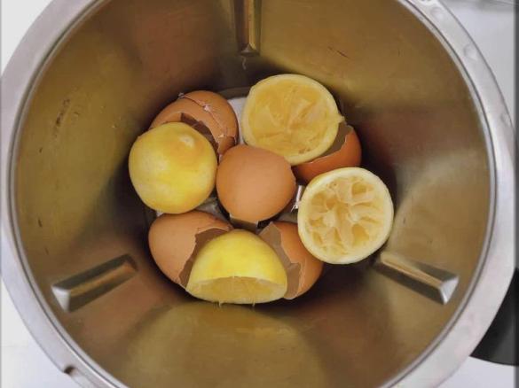 Variation Imposter Chef's Lemon Eggshell Wash