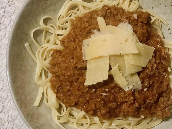 Chunky Spaghetti Bolognese - Hidden Veg