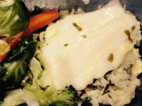Lemon fish with rice and steamed vegetables