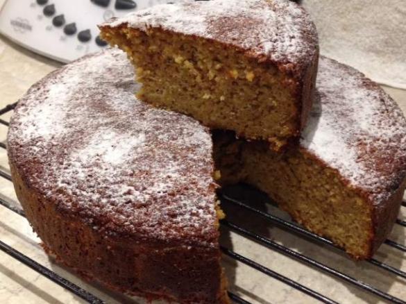 Orange and Almond cake (gluten free)