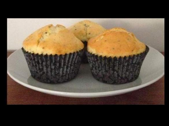 Lemon and Chia Muffins