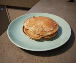 Vegan banana pancakes