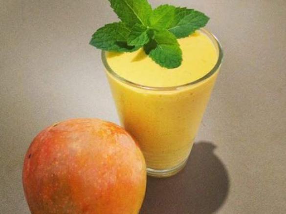 Mango, Mint Protein Smoothie
