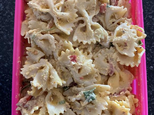 Spicy Mango Chicken Pasta Salad