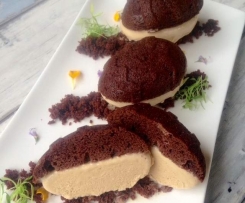 Easter Egg Icecream Cakes - Chocolate, Date & Ginger Cakes w. Coconut Ginger Icecream