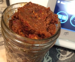 Sambal Belacan Tumis (Fried Chili Shrimp Paste)