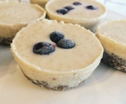 Mini Vegan Cashew 'Cheese'cakes