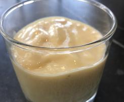 Simple mango banana smoothie