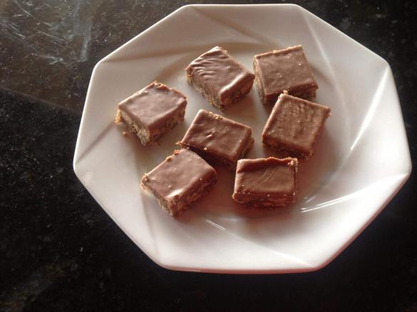 Chocolate malt slice