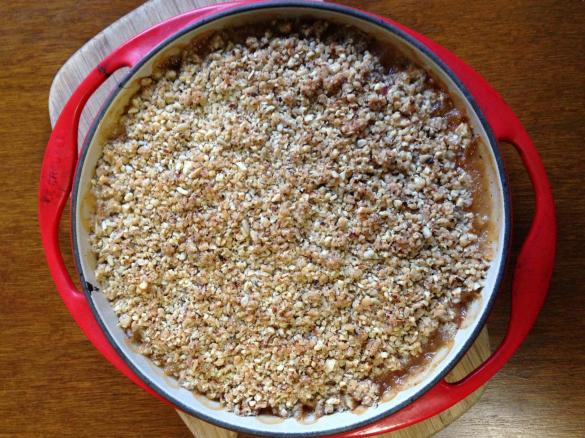Hazelnut crumble topping