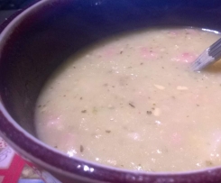 Potato, bacon and corn soup